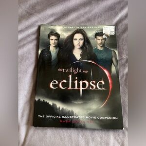 Twilight Saga Eclipse Official Illustrated Movie Companion Bella Edward Jacob